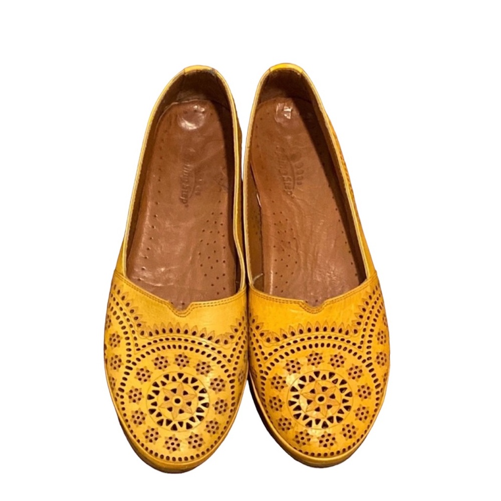 Spring Step Yellow Flats Size 6.5 - 7 (37)